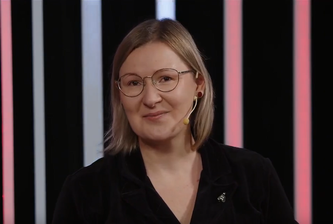Анастасия Фёдорова, руководитель коммерческих образовательных программ Positive Education, Positive Technologies Анастасия Фёдорова, руководитель коммерческих образовательных программ Positive Education, Positive Technologies