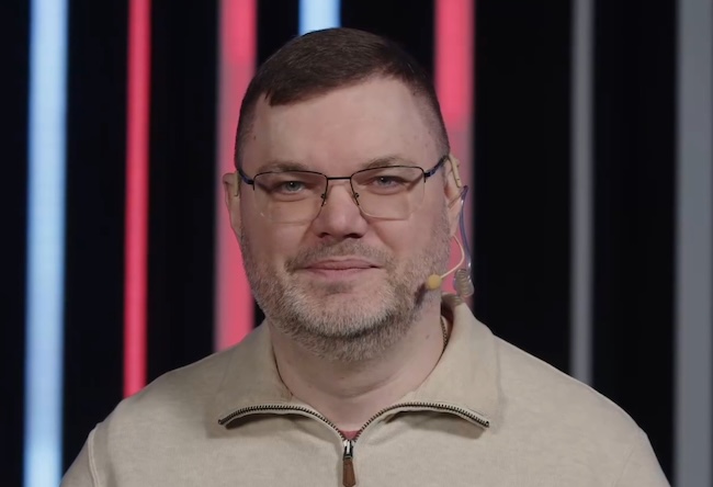 Руслан Иванов, директор департамента продуктового развития гибридных и частных облаков, Cloud.ru