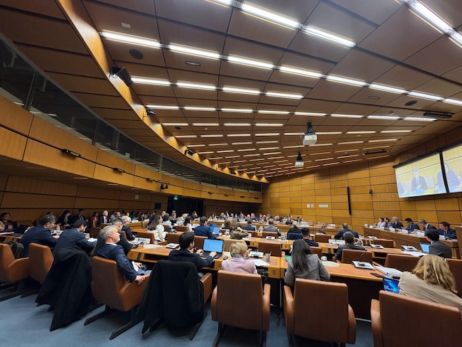 На конференции в Ханое