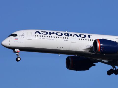 Только от отмены рейсов Аэрофлот потерял 250 млн рублей за сутки