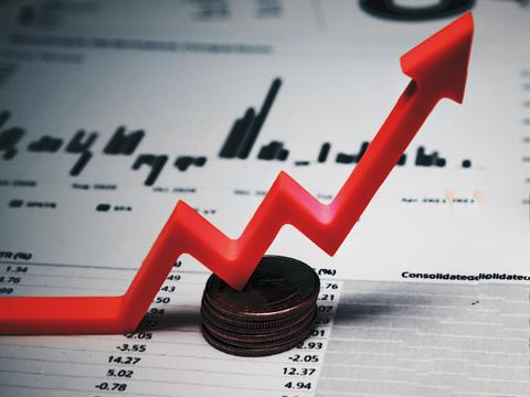 Выручка Selectel за полугодие выросла на 46% и достигла 8,9 млрд руб.