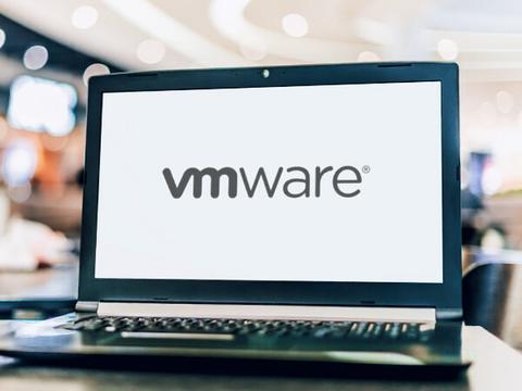 Прошлогодняя уязвимость в VMware vCenter Server до сих пор не пропатчена
