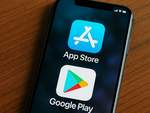 В App Store и Google Play нашли десятки приложений для «раздевания» людей