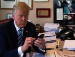 Сенаторы США запросили информацию о смартфоне Дональда Трампа