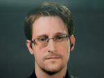 Эдвард Сноуден получил вид на жительство в России