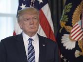 Трамп заподозрил своего советника в передаче СМИ секретной информации