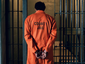 8 лет тюрьмы получил киберпреступник, укравший нюдсы из iCloud