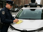 Беспилотное авто нарушило ПДД — полиция Сан-Бруно не смогла выписать штраф