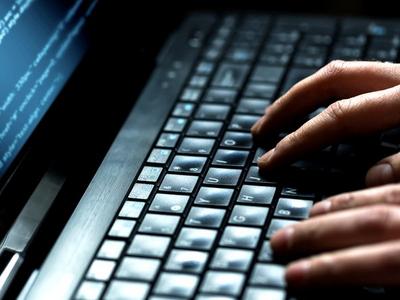 Хакеры украли у четырёх банков миллиард рублей с помощью бота