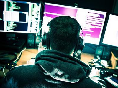 Хакеры заявили о взломе российского визового центра в США