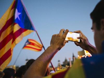 Асанж заявил о начале в Каталонии первой интернет-войны