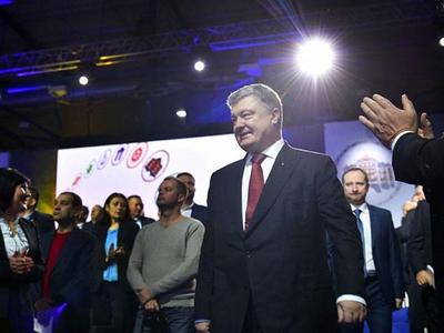 Порошенко подписал закон о принципах обеспечения ИБ Украины