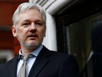 Ассанж рассказал, как Wikileaks получила электронную переписку Клинтон