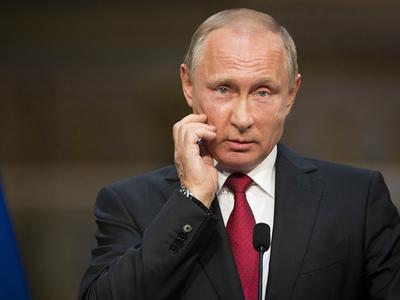 Путин выступил за свободный доступ к интернету без вседозволенности