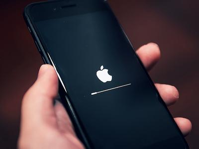 Apple портировала патч для 0-day на старенькие iPhone и iPad