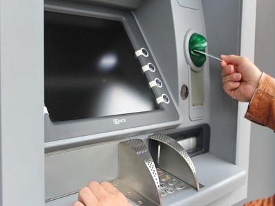 Киберпреступники из Саратова похитили из банкоматов 11,6 млн рублей