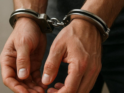 В Магнитогорске арестовали руководителя центра Э за черный пробив