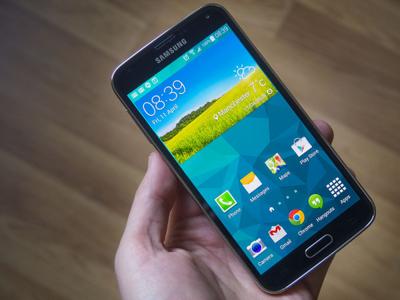 Samsung S5 и S4 можно сбросить к заводским настройкам WAP-сообщением