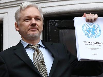 WikiLeaks предложил Apple, Google и Microsoft хакерские средства ЦРУ
