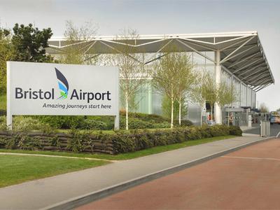 Вымогатель нарушил работу международного аэропорта Бристоля