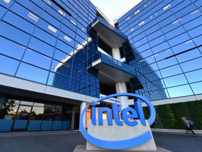 Неизвестные выкрали данные о доходах Intel с официального сайта компании