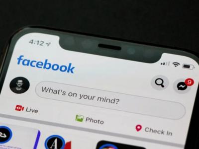 Пользователи iPhone жалуются на скрытый запуск камеры в Facebook