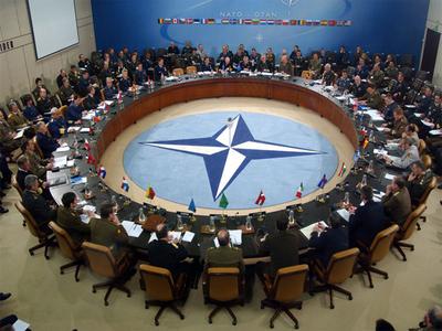 НАТО готовит сербских госслужащих к киберзащите