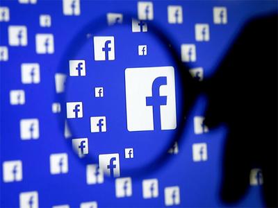 Facebook обвиняется в нелегальном сборе данных пользователей