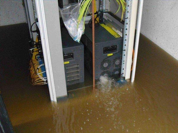 Неисправность оборудования Неисправность оборудования